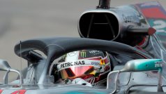 Jezdec formule 1 Lewis Hamilton v Mercedesu během Velké ceny Ruska