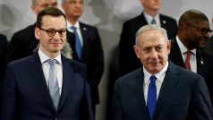 Polský premiér Mateusz Morawiecki a izraelský premiér Benjamin Netanjahu