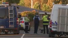 Novozélandská policie v úterý zatkla 33letého muže v souvislosti s nálezem munice a balíčku s možným výbušným materiálem na opuštěném pozemku ve městě Christchurch
