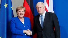 Britský premiér Boris Johnson a německá kancléřka Angela Merkelová