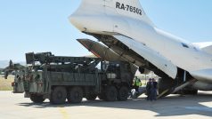 Část protiraketové obrany S-400 kterou Rusko poslalo do Turecka.