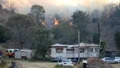 Australský stát Queensland sužují rozsáhlé požáry.