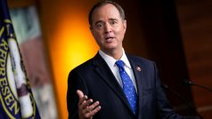 Předseda kongresového výboru zabývajícího se zpravodajskými službami Adam Schiff.