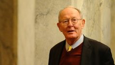 Jeden z umírněných republikánů v americkém Senátu Lamar Alexander