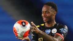 O rasismu ve fotbale dříve promluvil i hráč Manchester City Raheem Sterling.