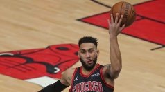 Basketbalista Chicaga Denzel Valentine