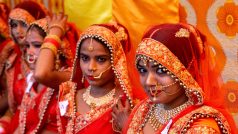 Hromadné svatby v Indii pro sociálně slabší