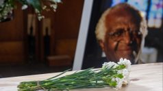 pohřeb emeritního arcibiskupa, bojovníka proti režimu apartheidu a držitele Nobelovy ceny za mír Desmonda Tutua