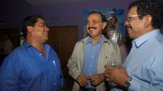 Hugo Torres (uprostřed) zemřel ve vězení, informovala o tom agentura Reuters s odvoláním na místní opoziční politiky