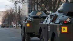 Obrněné transportéry v Kyjevě