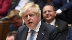 Britský premiér Boris Johnson se omluvil zákonodárcům za porušení proticovidových pravidel při jednom z večírků v Downing Street před dvěma lety