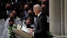 Americký prezident Joe Biden během projevu na pohřbu Madeleine Albrightové