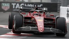 Charles Leclerc jede kvalifikaci na Velkou cenu Monaka