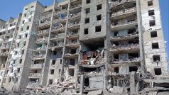 Dům zničen v ruském raketovém útoku na Oděsu
