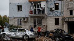 Následky ruského raketového útoku v jihoukrajinském Mykolajivu