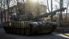 Ukrajinský tank v Bachmutu