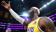 Basketbalista LeBron James z Los Angeles Lakers se stal nejlepším střelcem historie NBA