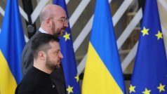 Ukrajinský prezident Volodymyr Zelenskyj a šéf Evropské rady Charles Michel