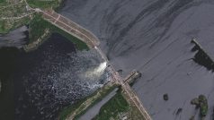 Satelitní snímek Kachovské přehrady před zničením