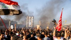 Protesty v Bagdádu, které vyvolalo pálení koránu ve Švédsku