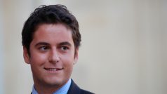 Novým francouzským premiérem bude dosavadní ministr školství Gabriel Attal