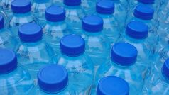 PET lahev, PET lahve, plastová lahev, plastové lahve, plast, recyklace