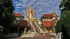 Buddhův chrám na ostrově Koh Samui v Thajsku