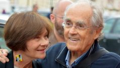 Hudební skladatel Michel Legrand s manželkou Macha Mérilovou v roce 2015 na filmovém festivalu v Cabourgu.