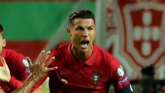 Cristiano Ronaldo slaví gól proti Irsku