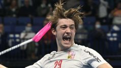 Filip Langer slaví bronzový gól proti Švýcarům
