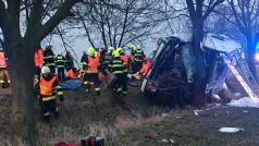 Po nehodě autobusu u Horoměřic záchranáři aktivovali traumaplán kvůli velkému počtu zraněných
