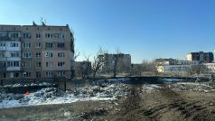 Ruská armáda střílí přímo do města, kde ještě zůstalo 200 až 300 civilistů