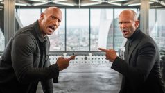 Dwayne Johnson a Jason Statham ve filmu Rychle a zběsile: Hobbs a Shaw