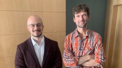 Expert na energetiku z MUNI Martin Jirušek a ředitel organizace Fakta o klimatu Ondráš Přibyla (vpravo)