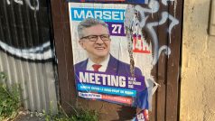 Jean-Luc Mélenchon v Marseille v prvním kole prezidentských voleb zvítězil s více než 30 procenty, na druhém místě skončil Macron