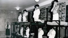 Dobová fotografie z jedné z rezidenčních škol v Kanadě