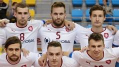 Česká futsalová reprezentace při loňském utkání s Polskem