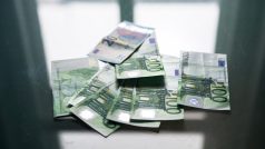 Podmínky pro přijetí eura už Česká republika vloni dokázala kompletně splnit