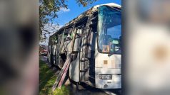 Nehoda autobusu s českými turisty u obce Dolný Bar