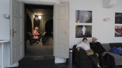 První návštěvníci si mohli rekonstruované divadlo prohlédnout 27. října