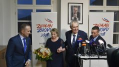 Prezident Miloš Zeman na tiskové konferenci po oznámení výsledků prvního kola prezidentské volby v sídle SPO v pražské Loretánské ulici