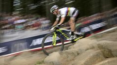 Nino Schurter na Světovém poháru v Novém Městě na Moravě.