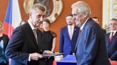 Prezident Miloš Zeman jmenuje šéfa hnutí ANO Andreje Babiše opět premiérem.