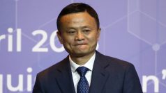 Spoluzakladatel a výkonný prezident největšího čínského internetového obchodu Alibaba Jack Ma.