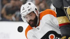 Radko Gudas během utkání proti Vegas Golden Knights.