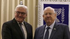 Izraelský prezident Reuven Rivlin (vpravo) a německý prezident Frank Walter Steinmeier v Rivlinově residenci v Jeruzalémě.