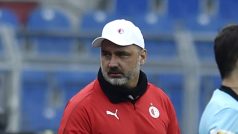 Trenér Slavie Jindřich Trpišovský.