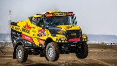 Pilot kamionu Iveco Martin Macík obsadil v prologu 43. ročníku Rallye Dakar třetí místo