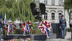 Na Klárově se sešli zástupci politiky, armády i zahraničních ambasád uctít památku československých letců, kteří sloužili v britském Královském letectvu.
