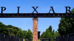 Brána do studia Pixaru.